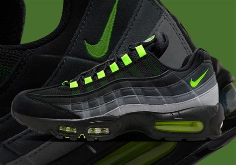 nike sneaker schwarz neongrün|nike air max 95 og neon.